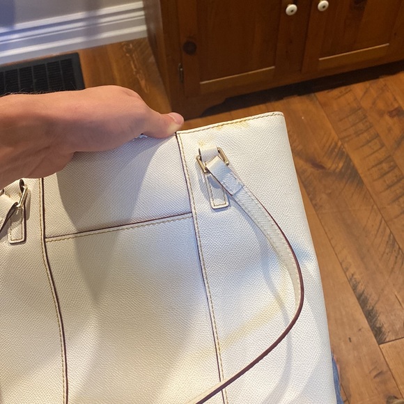 Dooney Bourke - Picture 9 of 10